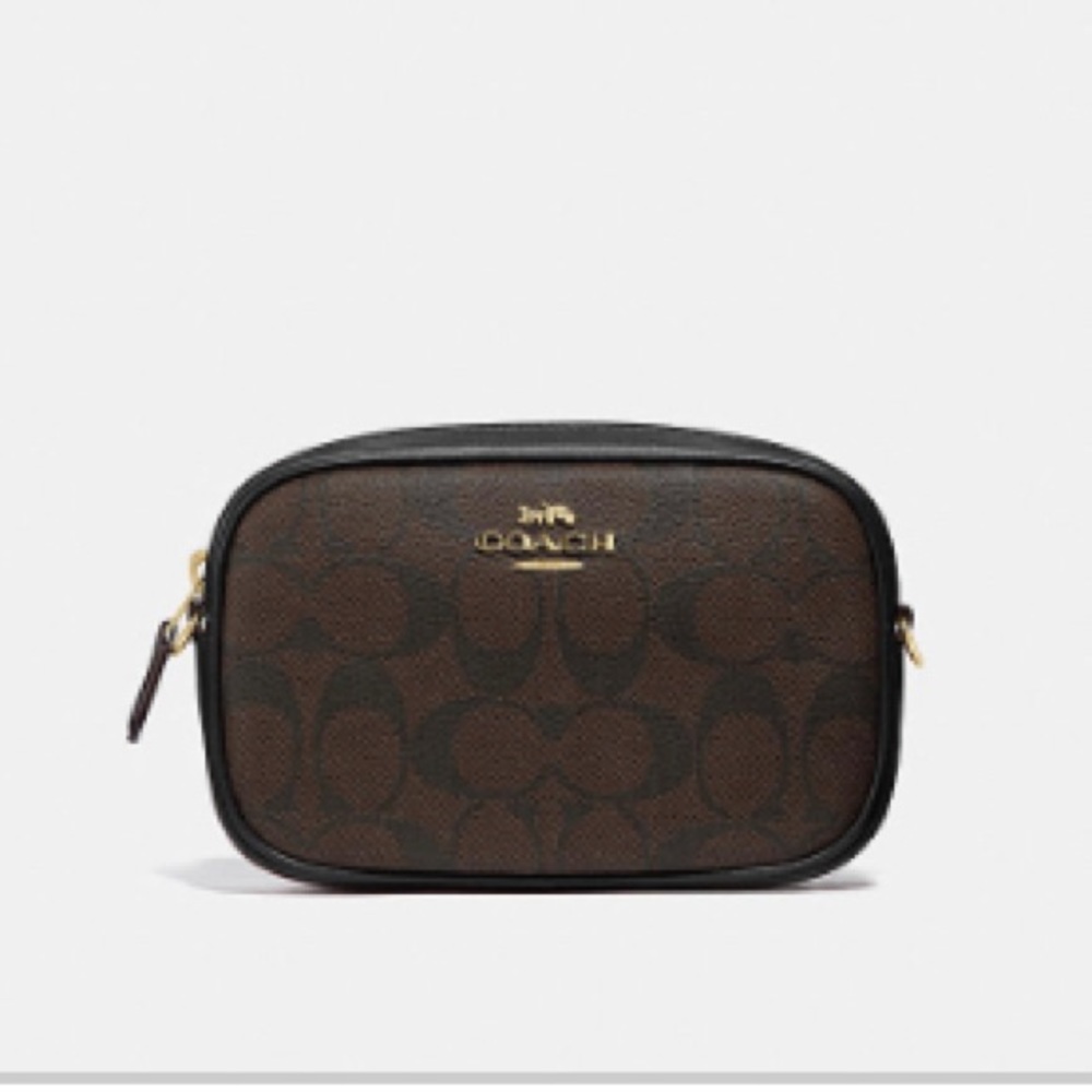 COACH CONVERTIBLE BELT BAG IN SIGNATURE